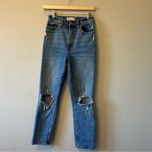 Abercrombie & Fitch The 90s Ultra High Rise Straight Jeans Curve Love